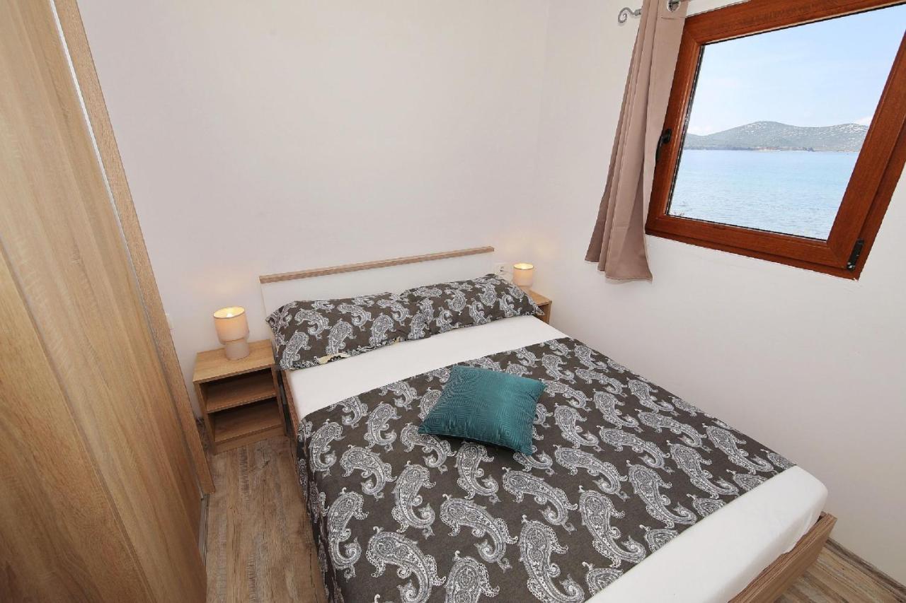 Mobile Home Plumeria 1 Biograd Na Moru Dış mekan fotoğraf