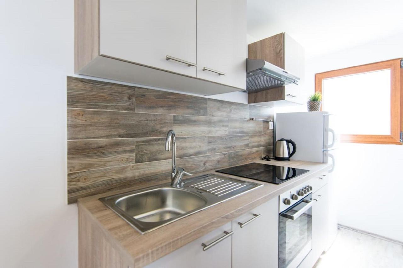 Mobile Home Plumeria 1 Biograd Na Moru Dış mekan fotoğraf
